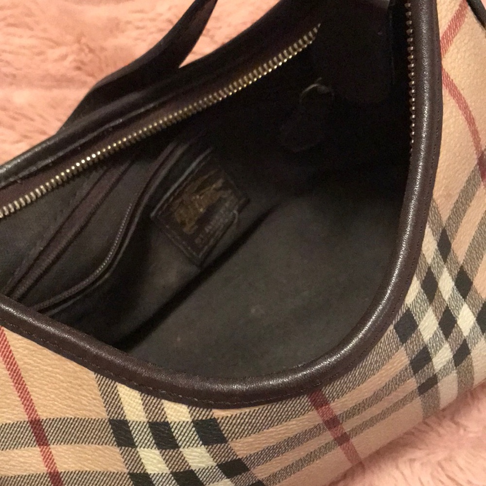 🚨 authentic🚨Burberry bag - Picture 2 of 8
